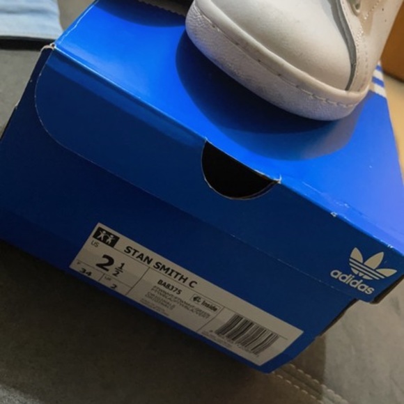 Boys Adidas’s sneakers Stan smiths - Picture 2 of 8